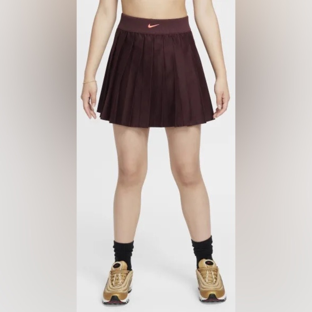 Nike Sportswear Girls' Pleated Skirt in Red | FZ5565-652